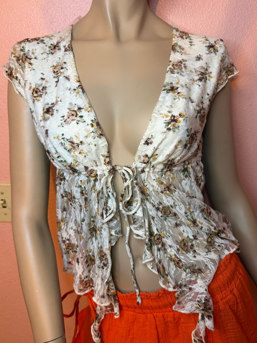 Windsor Ivory Floral Lace Tie Front Top | Sheer Boho Baby Doll Blouse Size M NWT